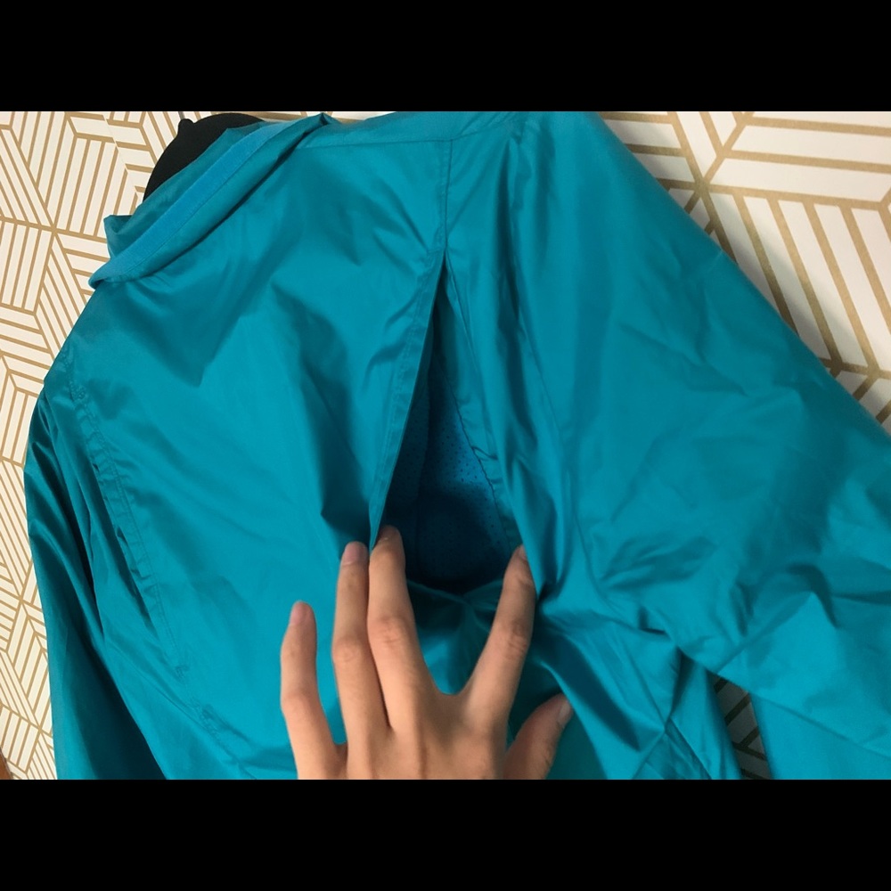 Nike jacket - Picture 6 of 9